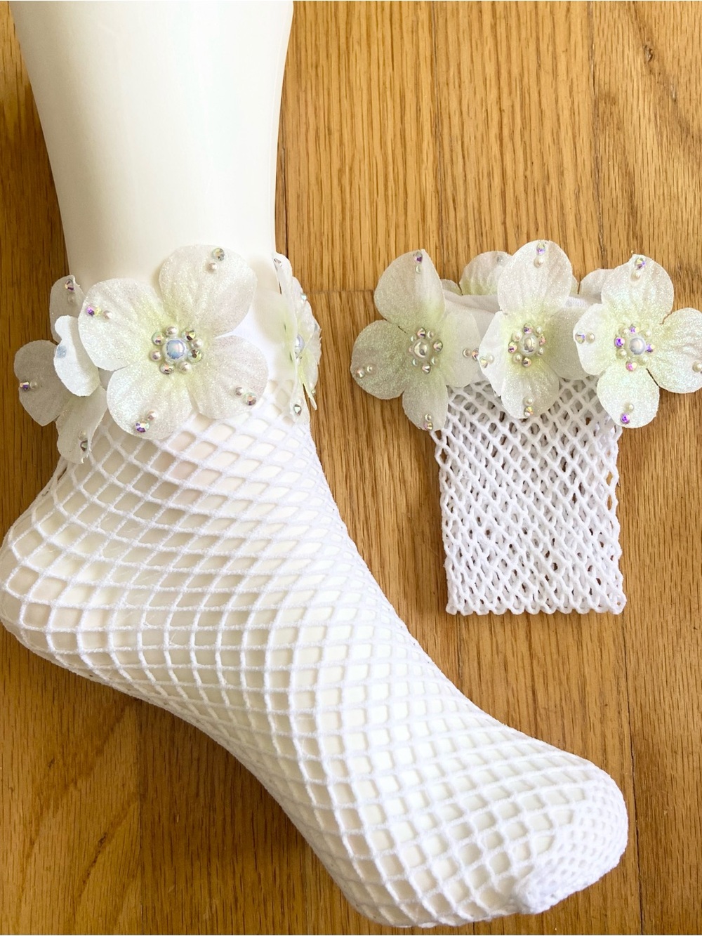 Fishnet Ankle Socks WHITE Wedding Prom Anklets Rhinestone Flower Embellished